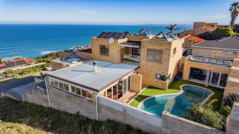 6 Bedroom Property for Sale in Dana Bay Western Cape
